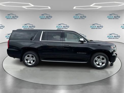 Used 2017 Chevrolet Suburban Premier AWD/4WD image 4