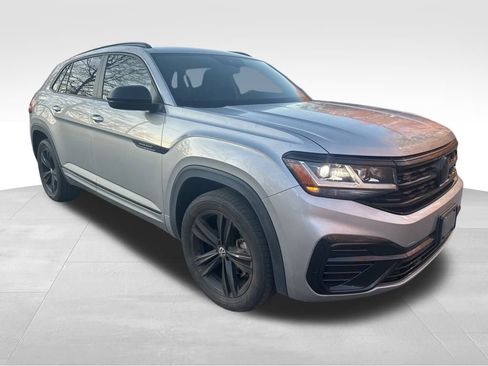 Used 2023 Volkswagen Atlas Cross Sport SEL R-Line image 5