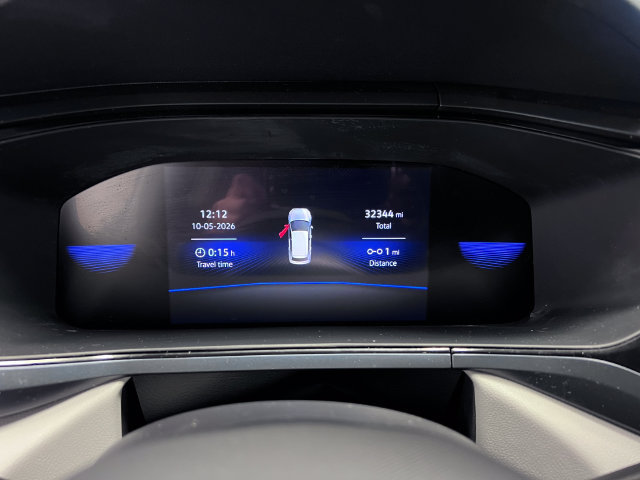 Certified 2023 Volkswagen Taos SE FWD image 22