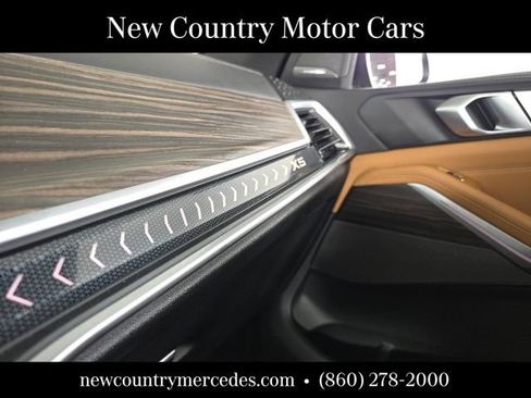 Used 2024 BMW X5 xDrive40i w/ Premium Package AWD/4WD image 25