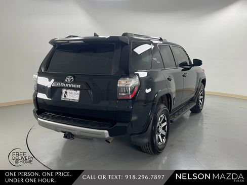 Used 2021 Toyota 4Runner TRD Off-Road Premium image 6
