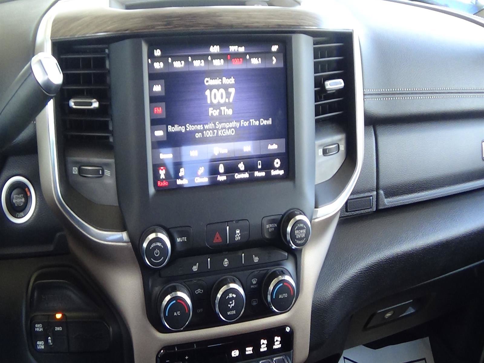 Certified 2021 RAM 2500 Laramie AWD/4WD image 24