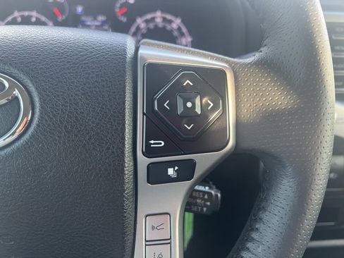 Used 2020 Toyota 4Runner SR5 image 17