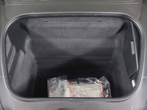 Used 2024 Porsche 911 Carrera S image 13