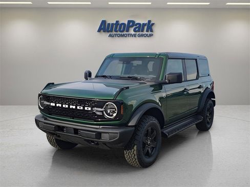 New 2025 Ford Bronco Big Bend image 3