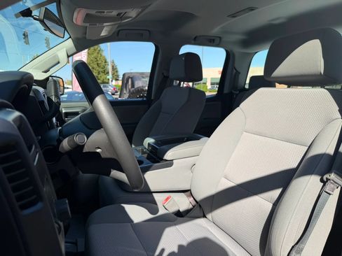 Used 2017 Chevrolet Silverado 1500 W/T AWD/4WD image 19
