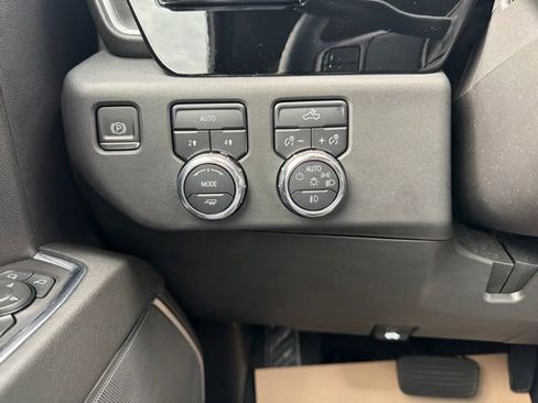 Used 2024 GMC Sierra 1500 Elevation AWD/4WD image 22