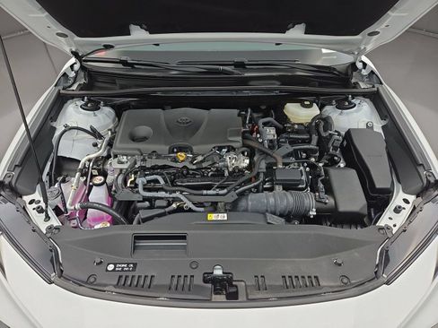Certified 2025 Toyota Camry SE FWD image 31