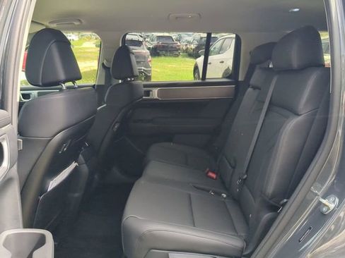 New 2025 Hyundai Santa Fe SEL w/ Tow & Go Package FWD image 14