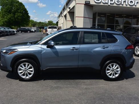 Used 2024 Toyota Corolla Cross LE FWD image 10