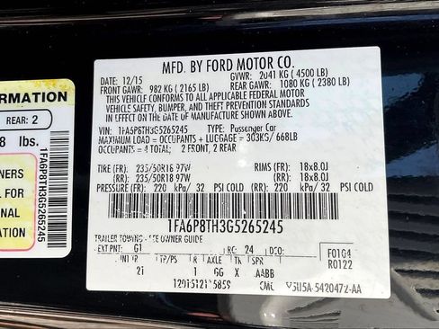 Used 2016 Ford Mustang Coupe RWD image 30