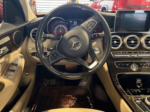 Used 2017 Mercedes-Benz C 300 4MATIC Sedan image 13