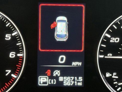 Certified 2025 Subaru Crosstrek 2.0i Premium w/ Crosstrek Mirror Package image 23