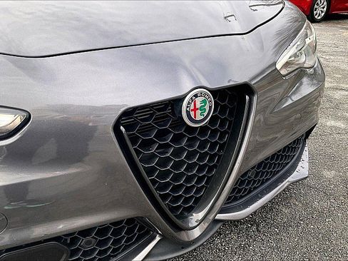 Used 2020 Alfa Romeo Giulia w/ Quick Order Package 22K Sport image 27