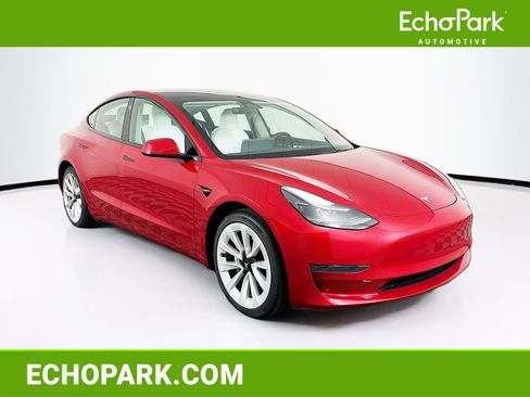 Used 2023 Tesla Model 3 Standard Range RWD image 1