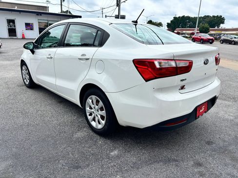 Used 2015 Kia Rio LX FWD image 5