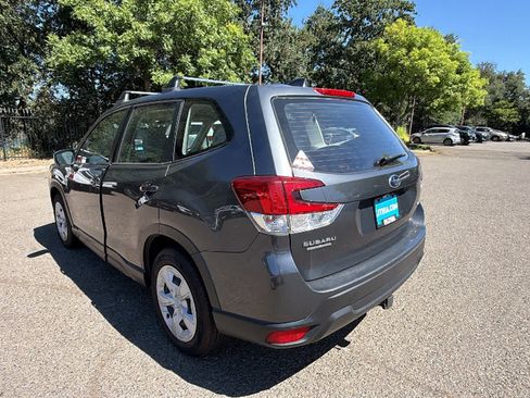 Used 2022 Subaru Forester AWD/4WD image 7