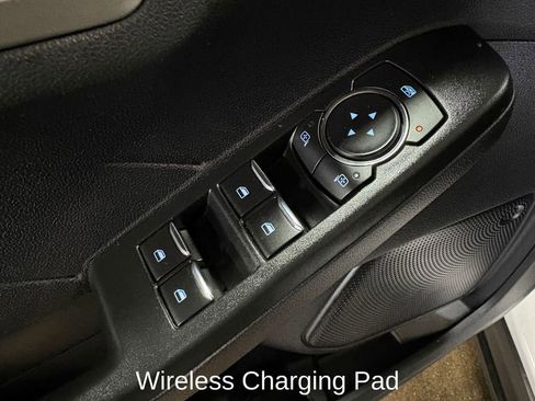 Used 2022 Ford Escape SEL image 21