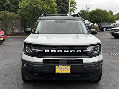 Certified 2023 Ford Bronco Sport Outer Banks w/ Tech Package AWD/4WD image 2