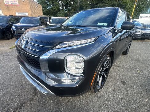 Used 2024 Mitsubishi Outlander Ralliart AWD/4WD image 1