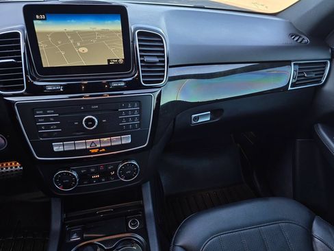 Used 2019 Mercedes-Benz GLE 400 4MATIC image 23