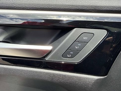 New 2026 Mitsubishi Outlander SEL FWD image 21