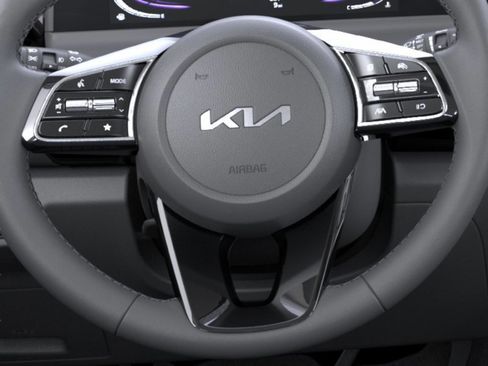 New 2026 Kia Seltos S FWD image 16