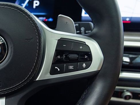 Used 2023 BMW X7 xDrive40i w/ M Sport Package image 16