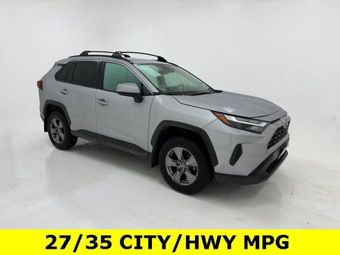 Used 2024 Toyota RAV4 XLE image 1