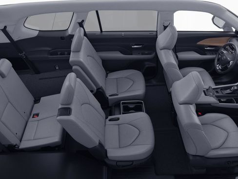 New 2026 Toyota Grand Highlander FWD image 30