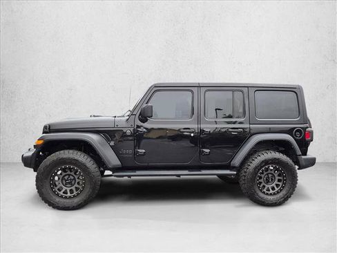 Used 2022 Jeep Wrangler Unlimited Sport AWD/4WD image 2