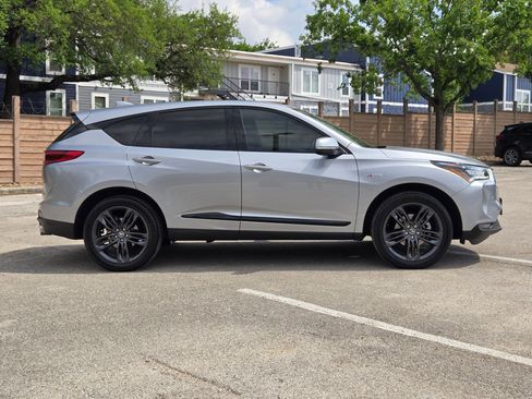 Used 2023 Acura RDX A-Spec image 2