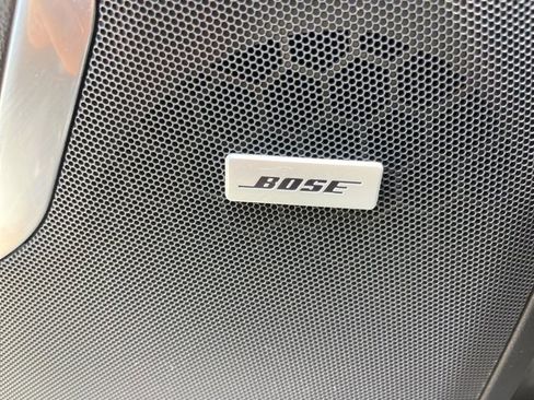 Used 2021 Chevrolet Tahoe Z71 w/ Z71 Signature Package image 16