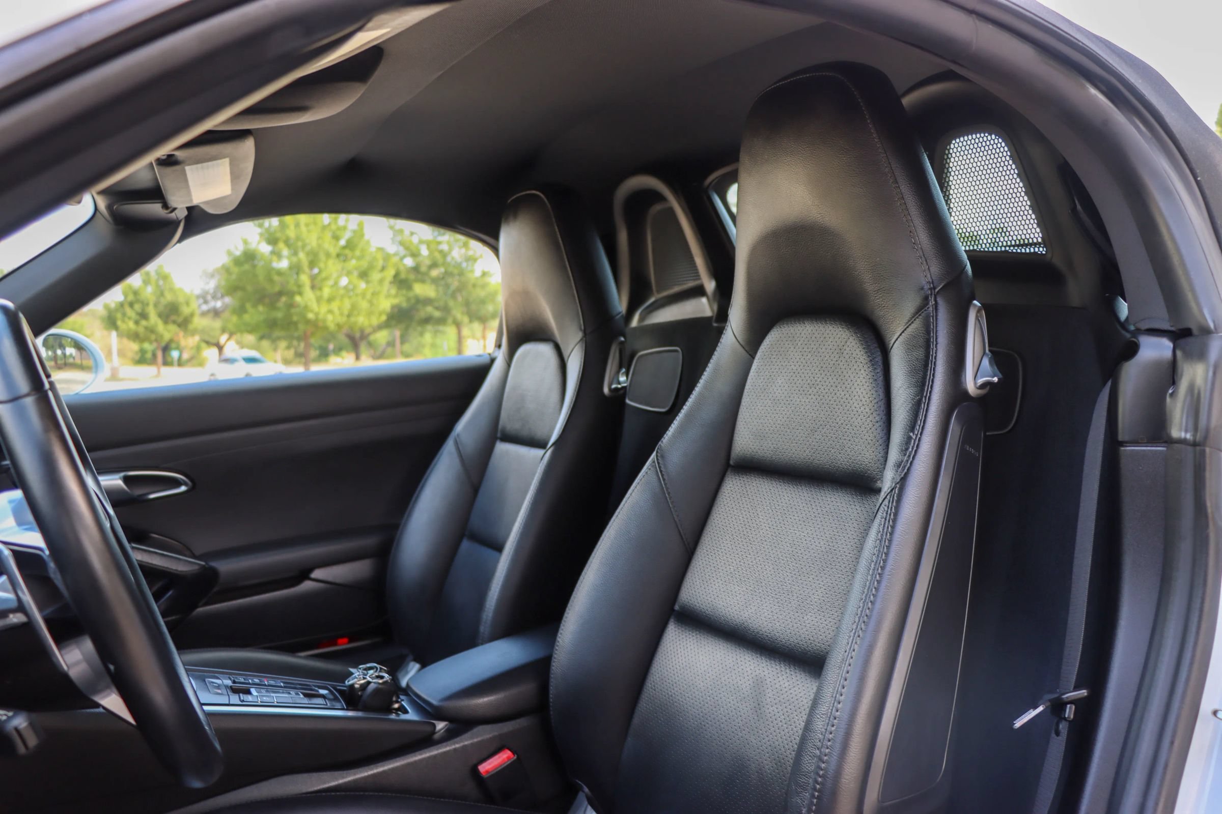 Used 2019 Porsche 718 Boxster RWD image 20