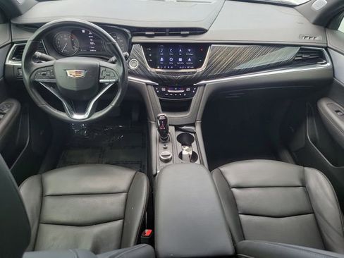 Certified 2024 Cadillac XT6 Premium Luxury w/ Technology Package FWD image 16