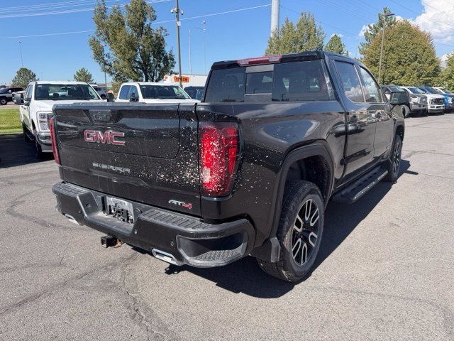 Used 2023 GMC Sierra 1500 AT4 w/ AT4 Premium Package AWD/4WD image 9