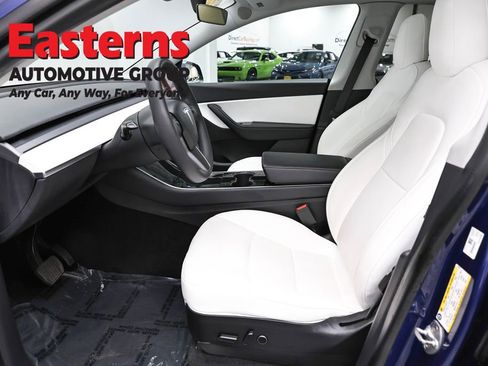 Used 2021 Tesla Model Y Long Range image 14