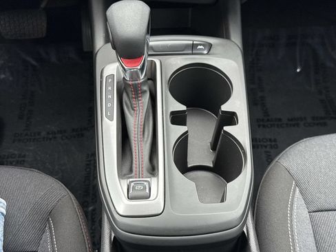 Used 2024 Chevrolet Trax RS w/ Driver Confidence Package FWD image 8
