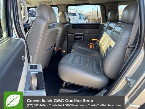 Used 2003 HUMMER H2 w/ Preferred Equipment Group image 26