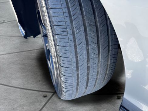 Used 2025 Honda Accord Sport image 35