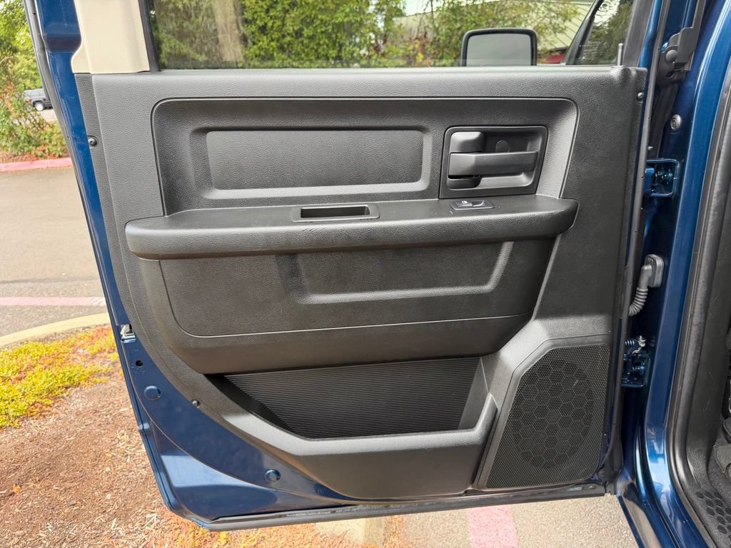 Used 2021 RAM 1500 Tradesman w/ Chrome Plus Package AWD/4WD image 27