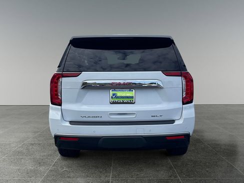 Used 2023 GMC Yukon SLT AWD/4WD image 8