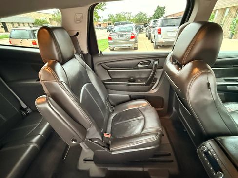 Used 2016 Chevrolet Traverse LT AWD/4WD image 21