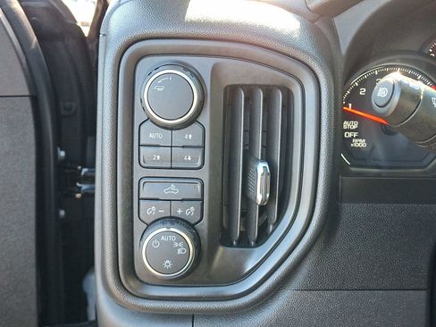 Used 2023 Chevrolet Silverado 1500 Custom Trail Boss image 25