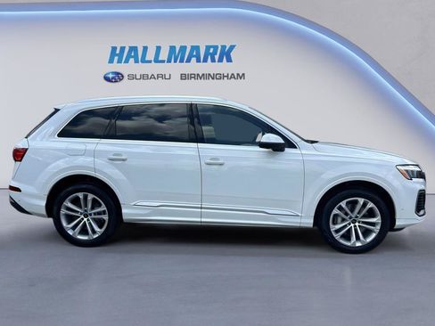 Used 2025 Audi Q7 3.0T Premium Plus AWD/4WD image 2