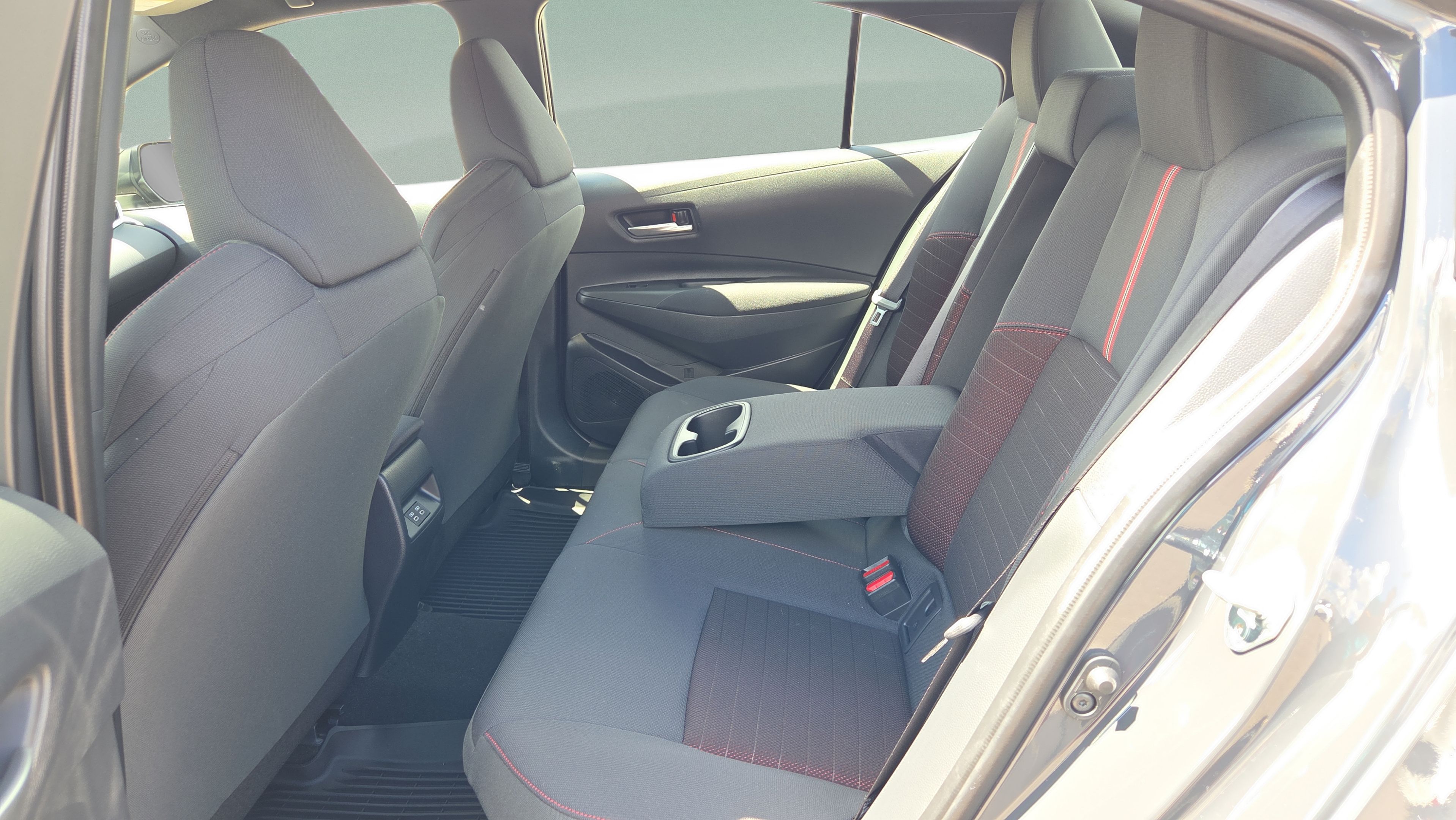 Certified 2026 Toyota Corolla SE FWD image 10