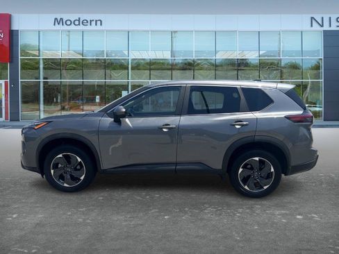 Certified 2024 Nissan Rogue SV AWD/4WD image 7