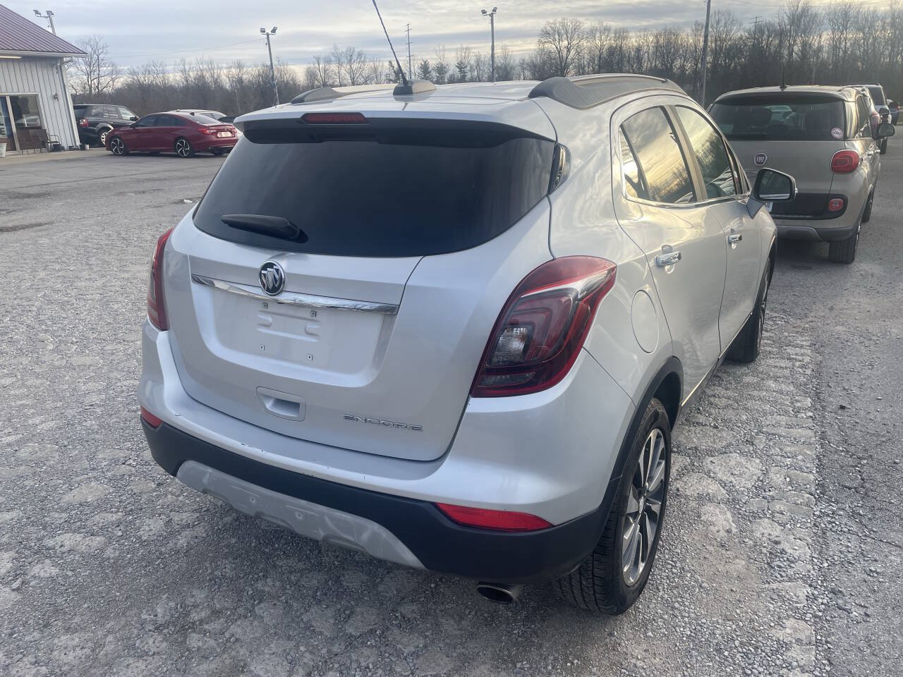Used 2019 Buick Encore Essence FWD image 7