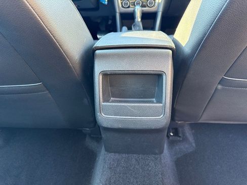 Used 2017 Volkswagen Passat 1.8T R-Line image 39