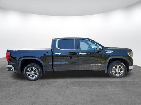 Used 2026 GMC Sierra 1500 SLT AWD/4WD image 24